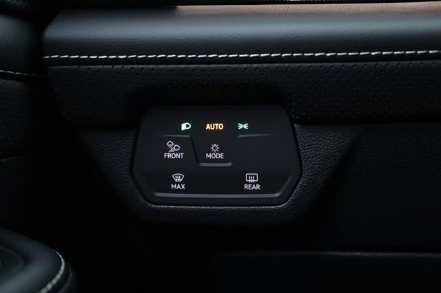 New 2026 Volkswagen Atlas Cross Sport SEL image 21