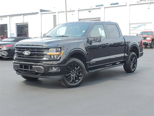 New 2025 Ford F150 XLT image 1