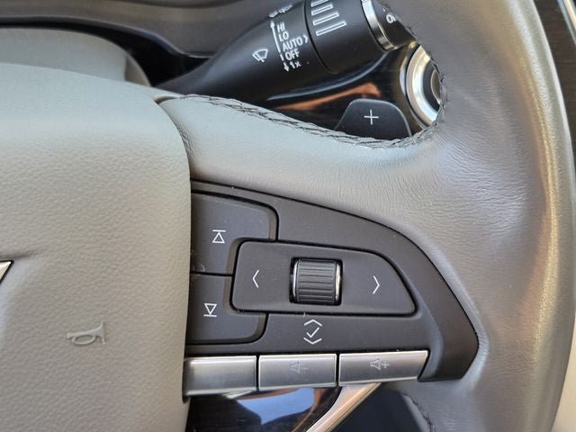 Used 2024 Cadillac XT6 Premium Luxury AWD/4WD image 27
