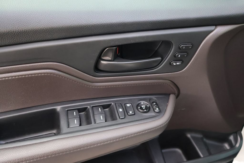 Used 2020 Honda Odyssey EX-L image 19