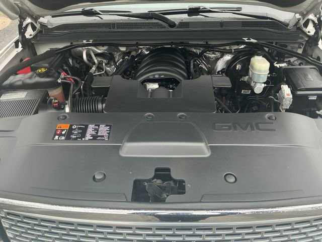 Used 2016 GMC Yukon Denali w/ Open Road Package image 24