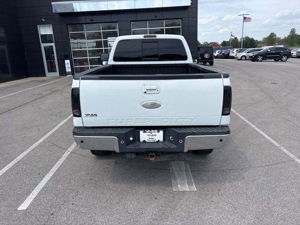 Used 2011 Ford F350 XLT w/ XLT Interior Pkg image 4
