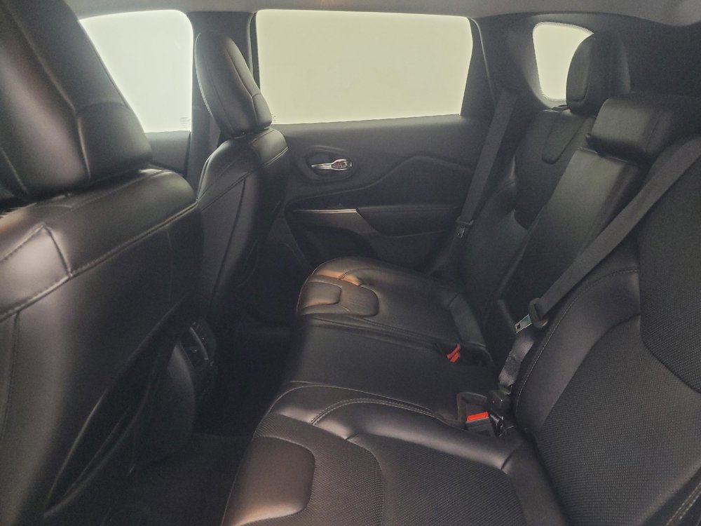 Used 2020 Jeep Cherokee Limited AWD/4WD image 18