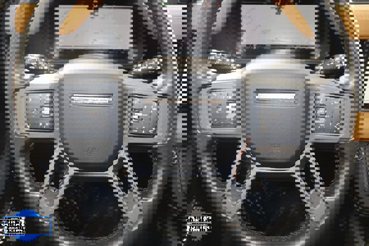 Used 2024 Land Rover Defender 110 X-Dynamic SE image 37