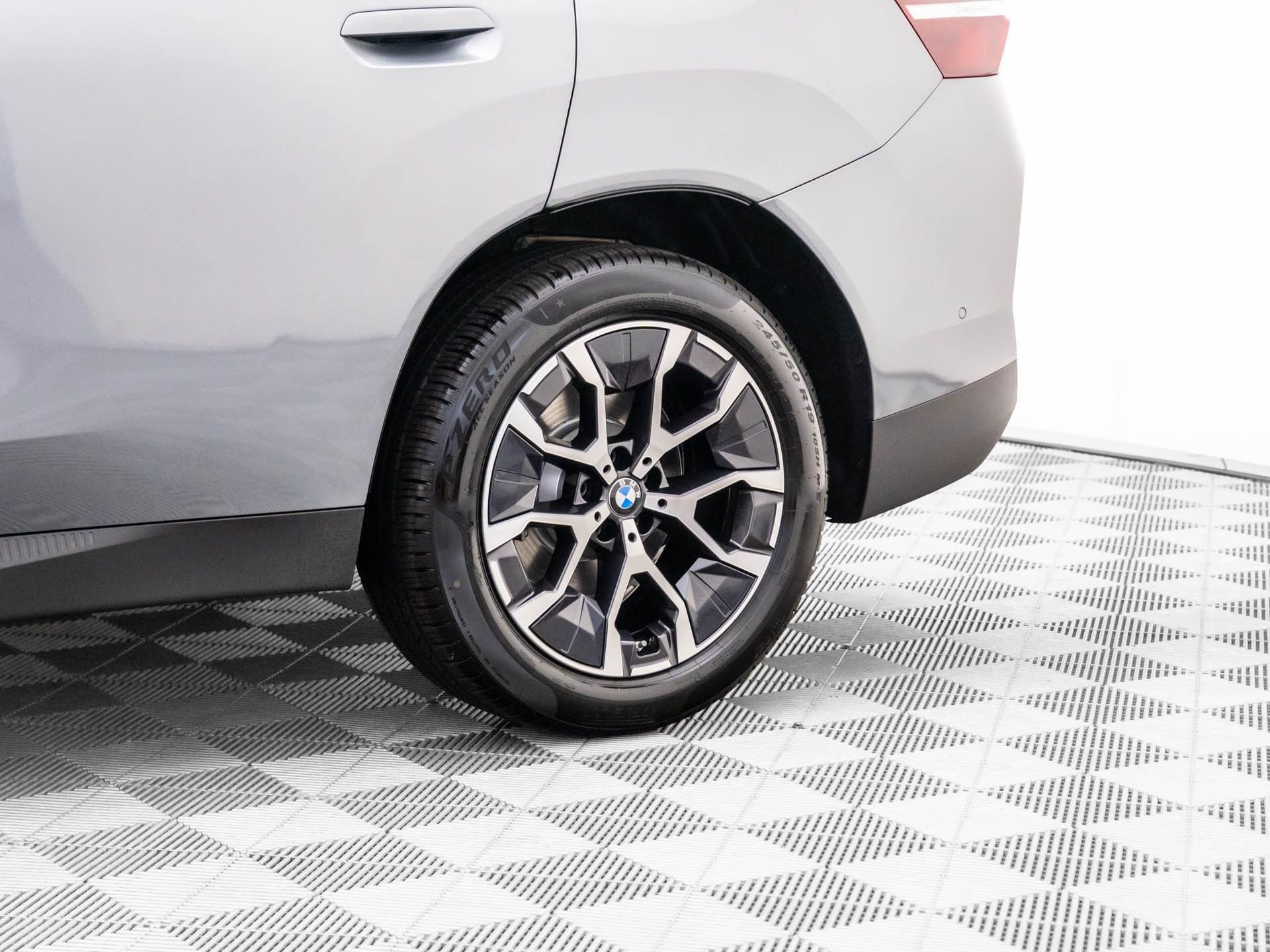 Used 2026 BMW X3 xDrive30 w/ Premium Package image 33