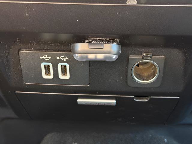 Used 2018 Ford F150 XLT w/ Equipment Group 302A Luxury image 19