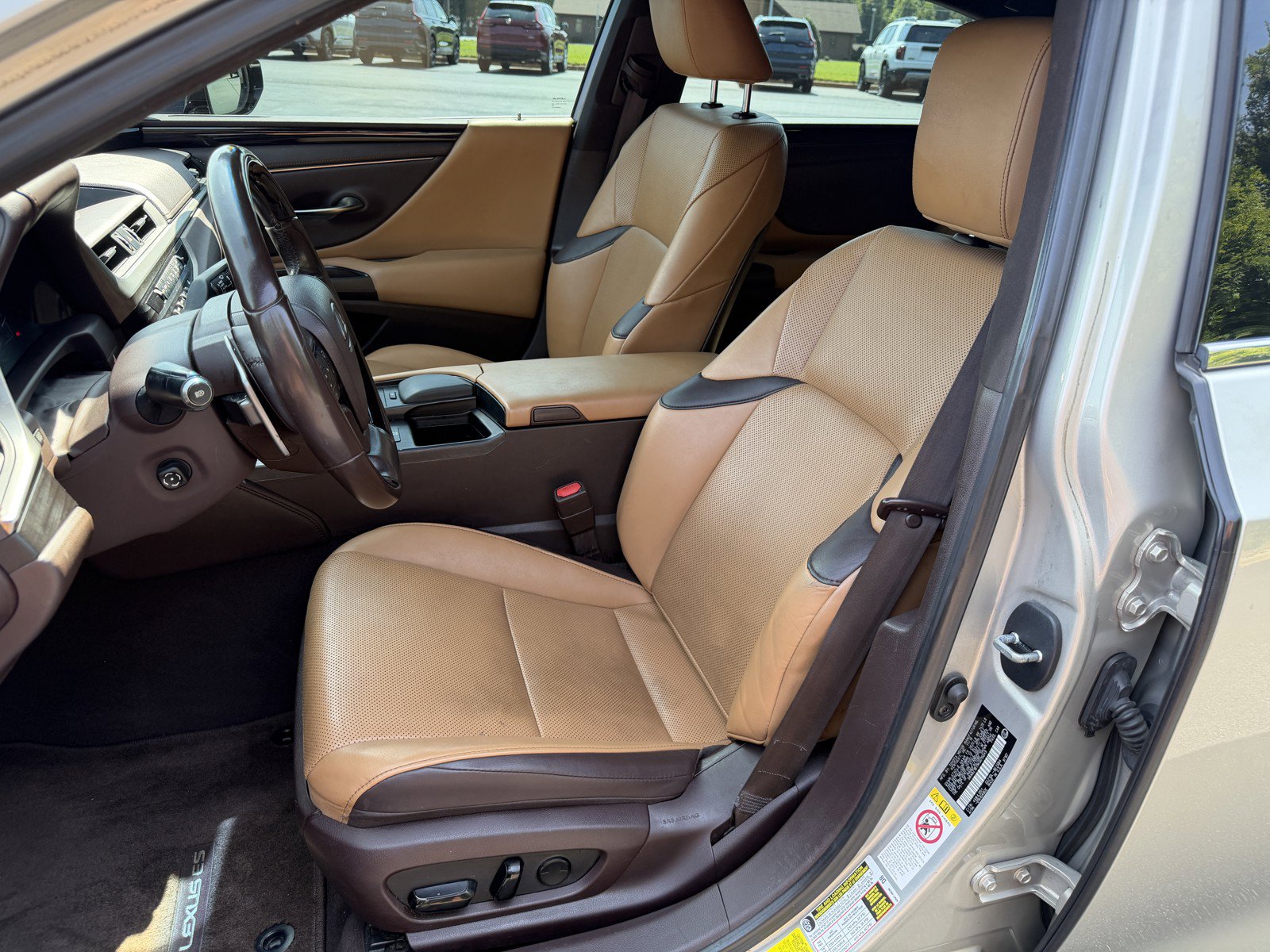 Used 2019 Lexus ES 350 w/ Premium Package FWD image 16