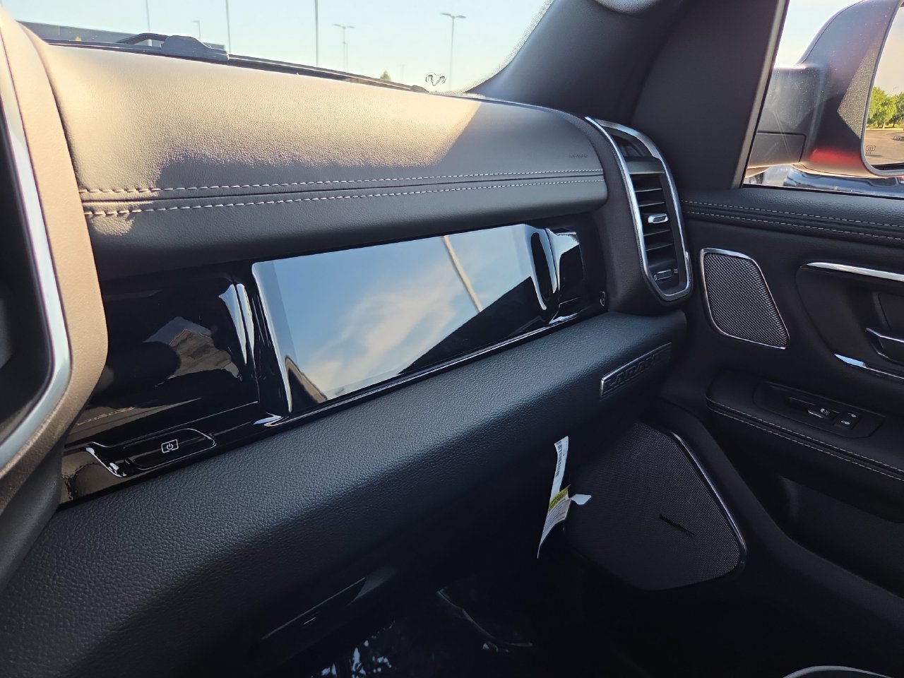 New 2026 RAM 1500 Laramie w/ Night Edition AWD/4WD image 10