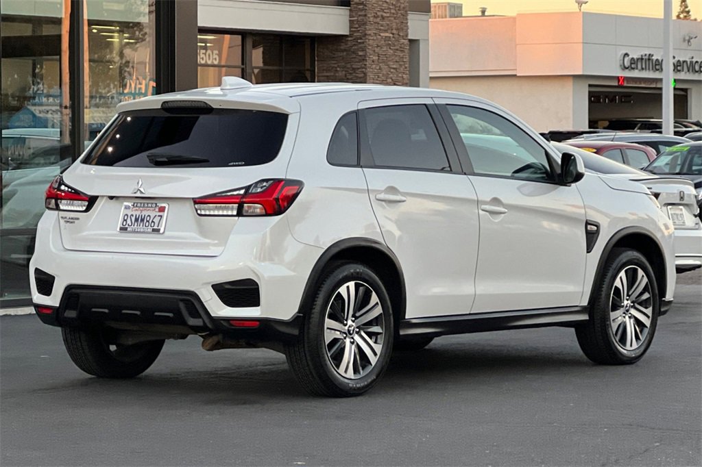 Used 2020 Mitsubishi Outlander Sport ES image 6