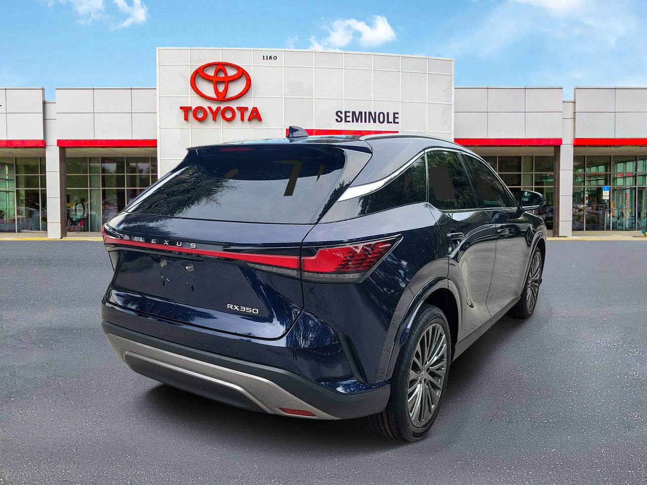 Used 2025 Lexus RX 350 FWD image 3