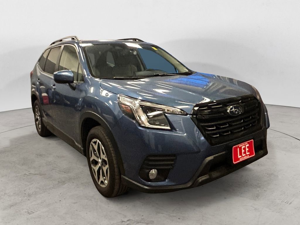 Used 2023 Subaru Forester Premium AWD/4WD image 8
