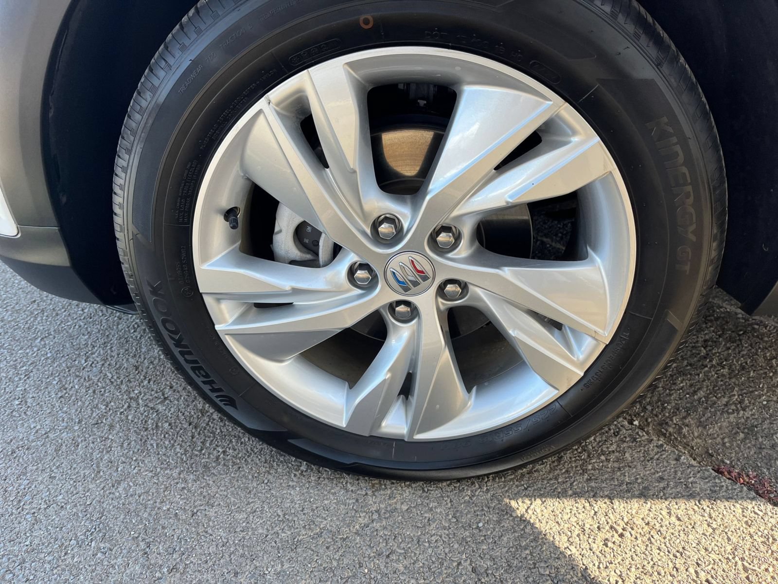 Used 2025 Buick Encore GX Preferred FWD image 28