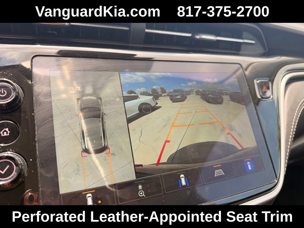 Used 2023 Chevrolet Bolt EUV Premier w/ Sun & Sound Package FWD image 22