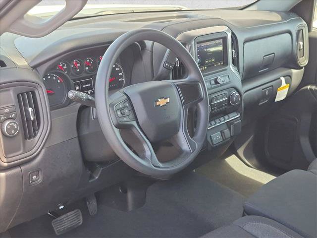 New 2026 Chevrolet Silverado 1500 Custom RWD image 3