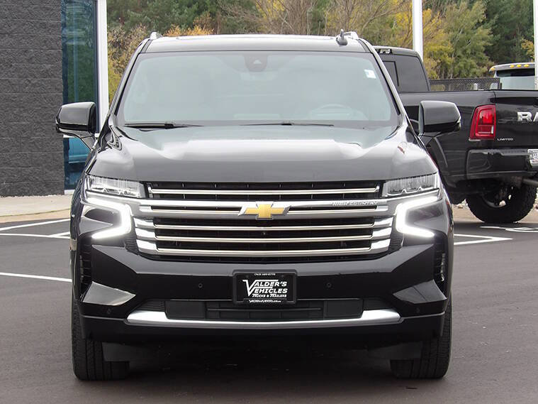Used 2021 Chevrolet Suburban High Country image 9