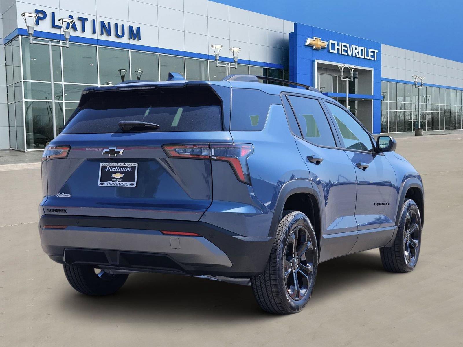 New 2027 Chevrolet Equinox LT w/ Midnight Edition FWD image 5