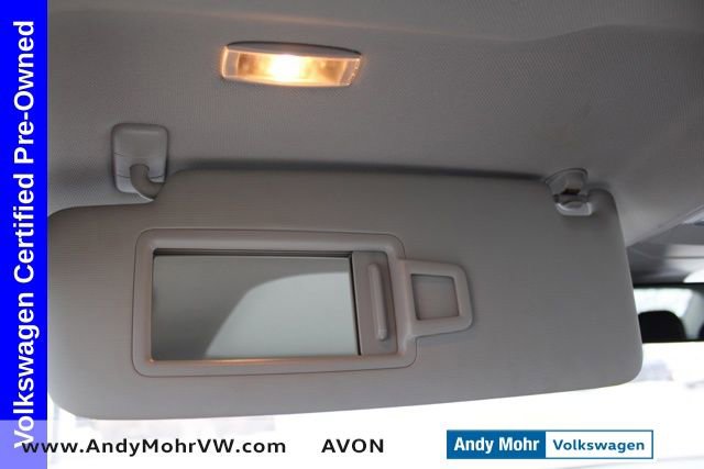 Used 2025 Volkswagen Jetta SE image 44