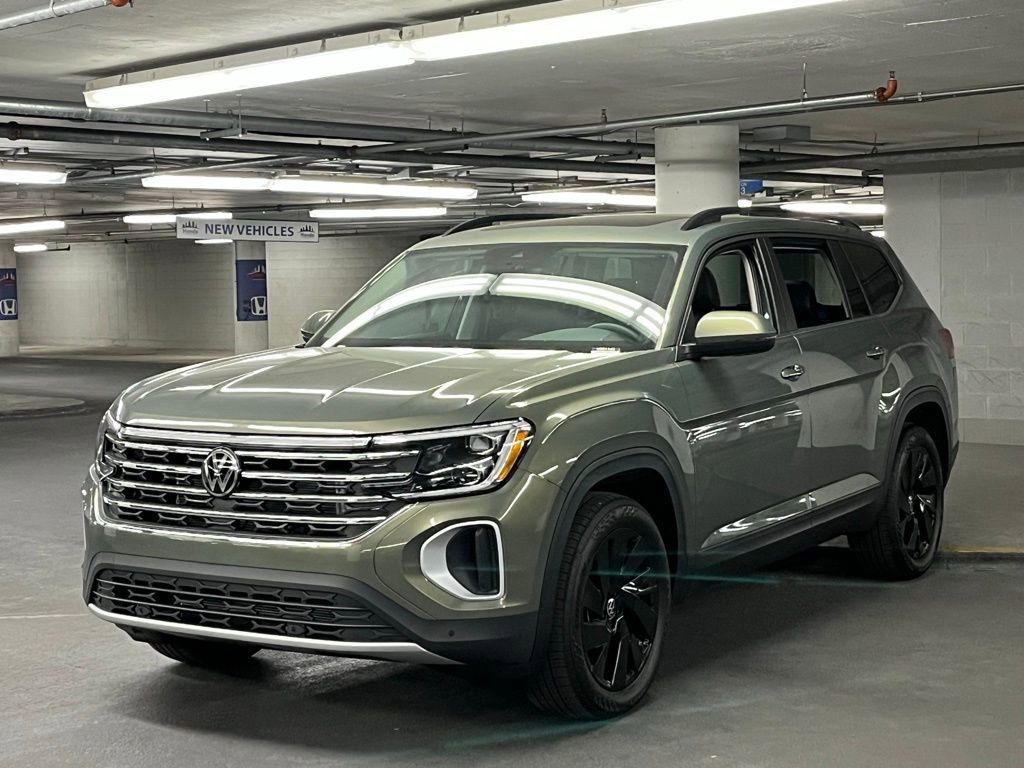 New 2026 Volkswagen Atlas SE image 3