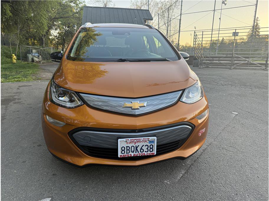 Used 2017 Chevrolet Bolt Premier w/ Driver Confidence II Package image 2