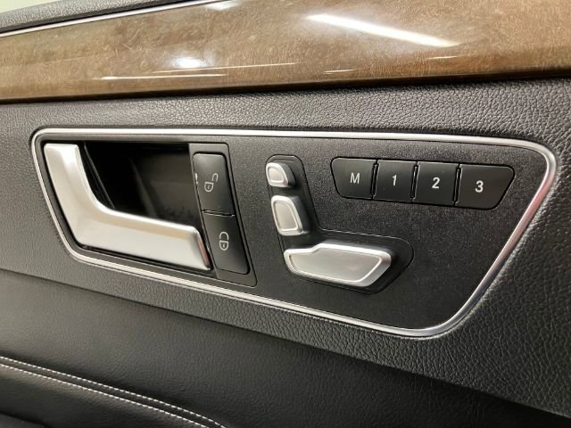 Used 2016 Mercedes-Benz E 350 4MATIC image 30