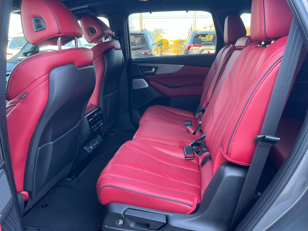 Used 2025 Acura MDX A-Spec image 24