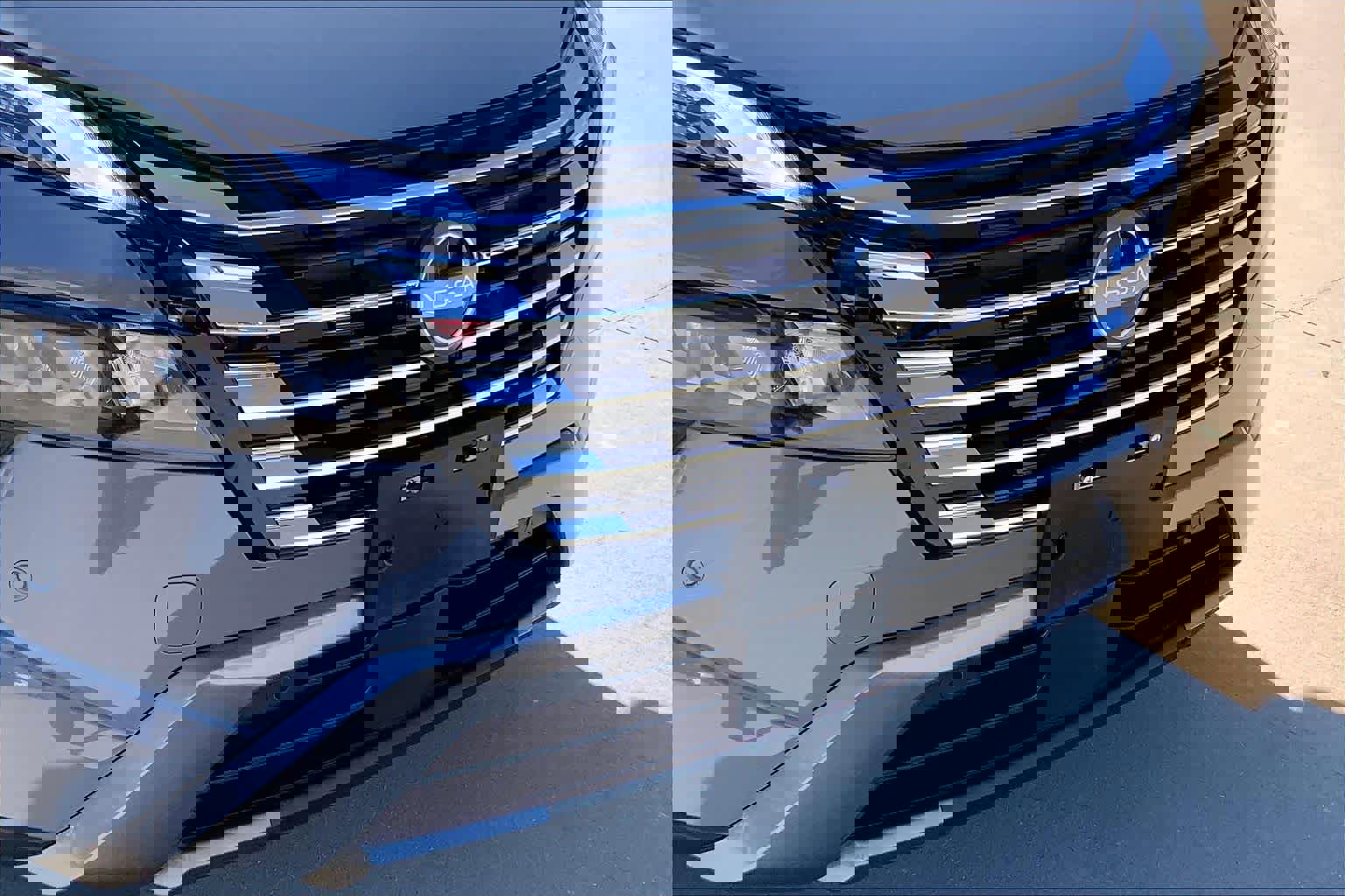 Used 2025 Nissan Rogue SL image 30