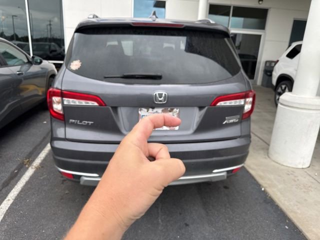 Used 2021 Honda Pilot Touring image 3