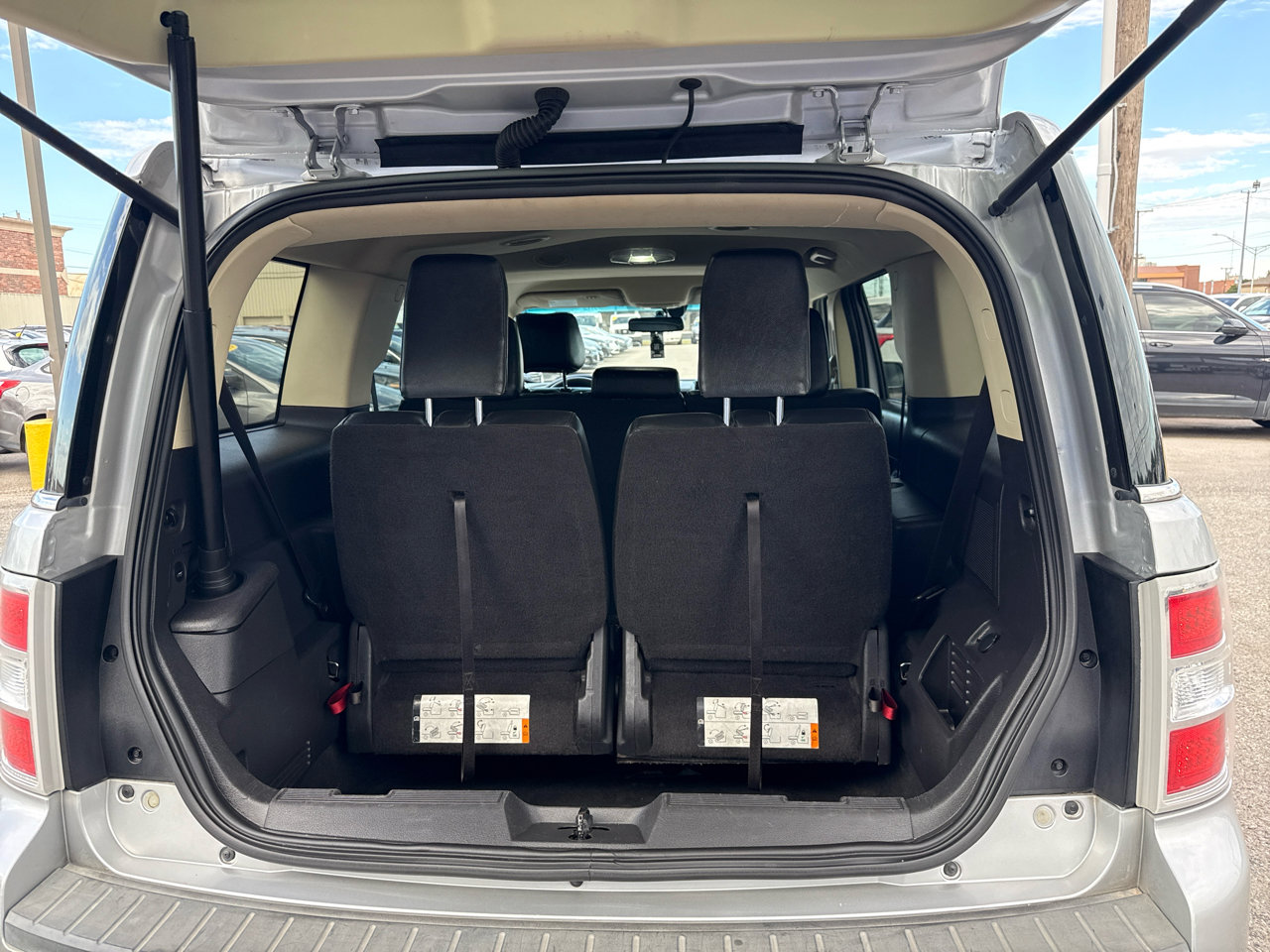 Used 2019 Ford Flex Limited image 8