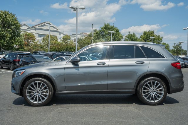 Used 2019 Mercedes-Benz GLC 300 4MATIC image 4