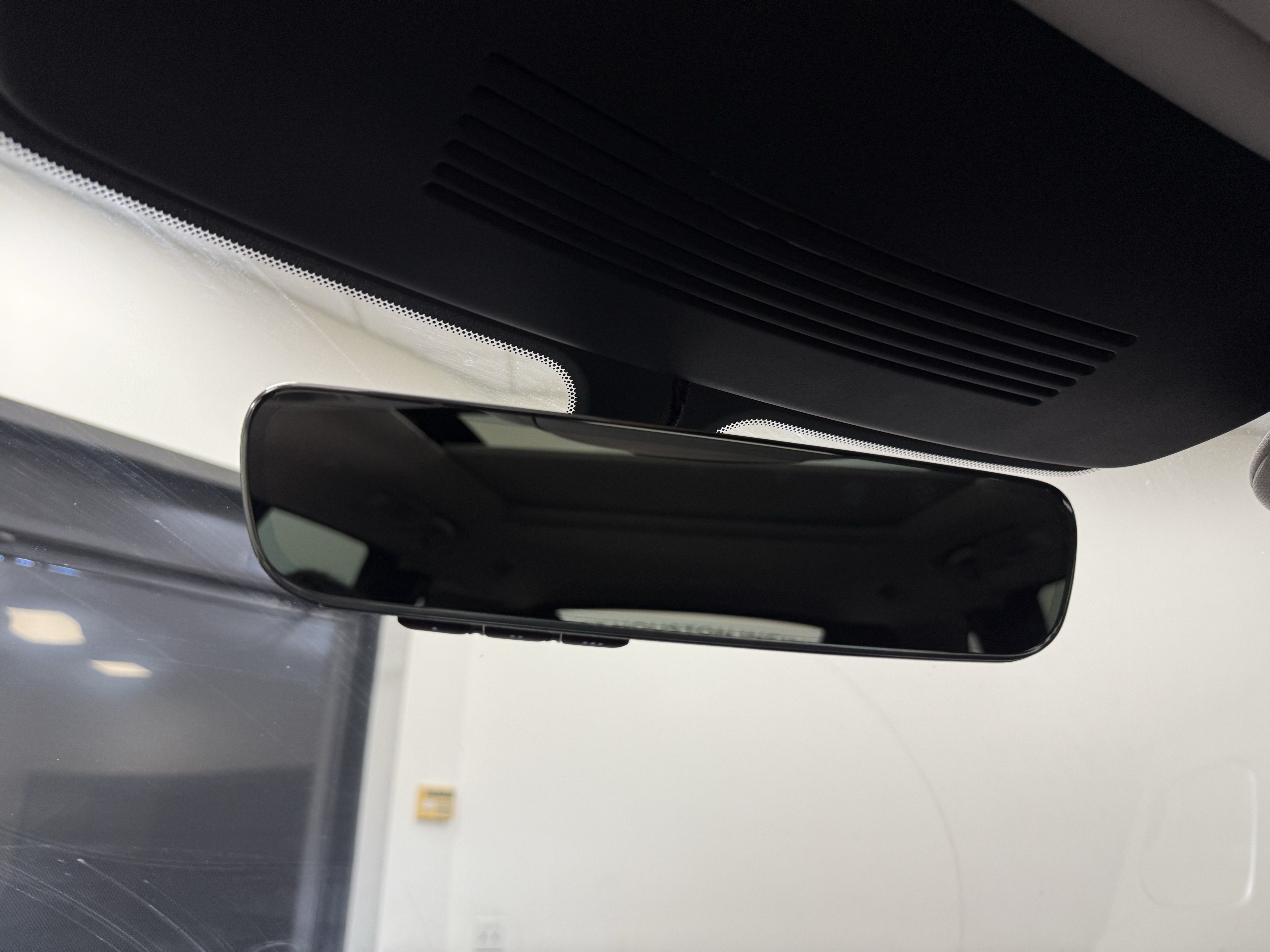 Certified 2027 INFINITI QX60 Luxe w/ Cargo Package FWD image 25