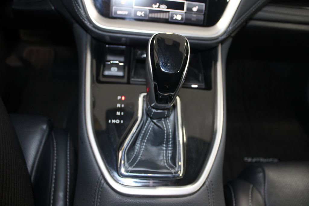 Used 2023 Subaru Outback Limited image 43