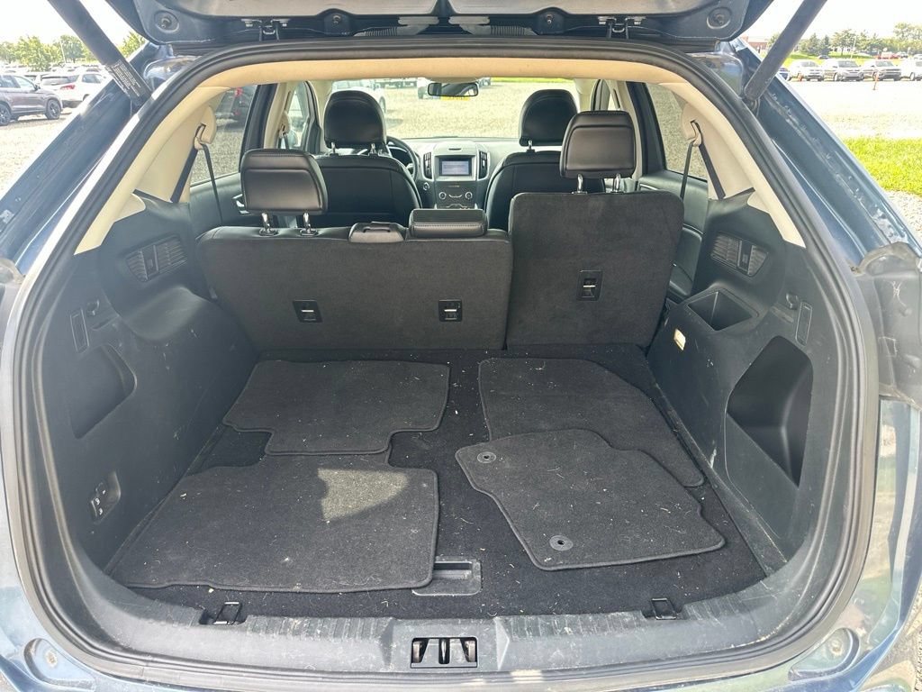 Used 2019 Ford Edge SEL w/ Equipment Group 201A FWD image 10