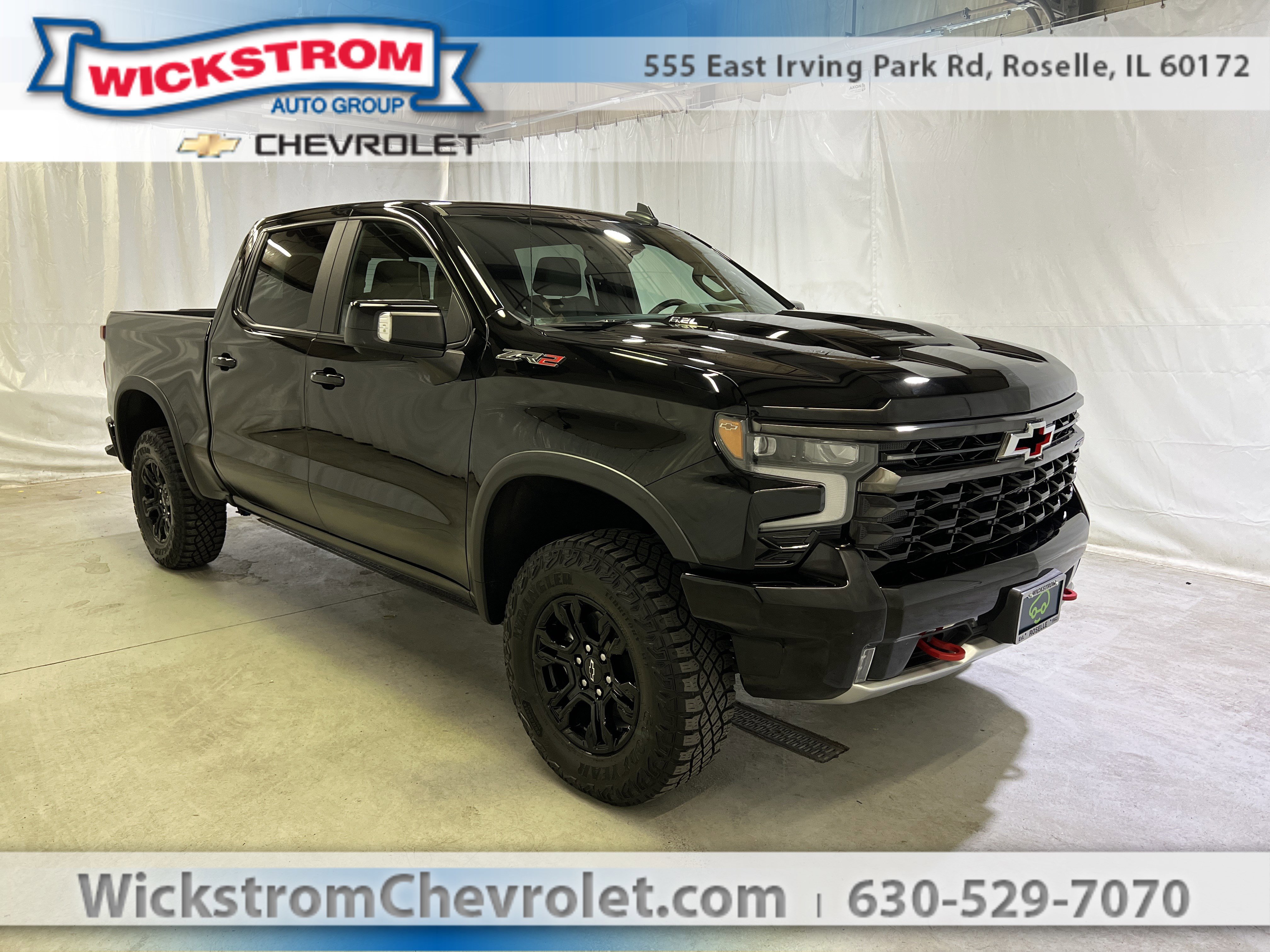 Used 2023 Chevrolet Silverado 1500 ZR2 w/ Technology Package AWD/4WD image 1