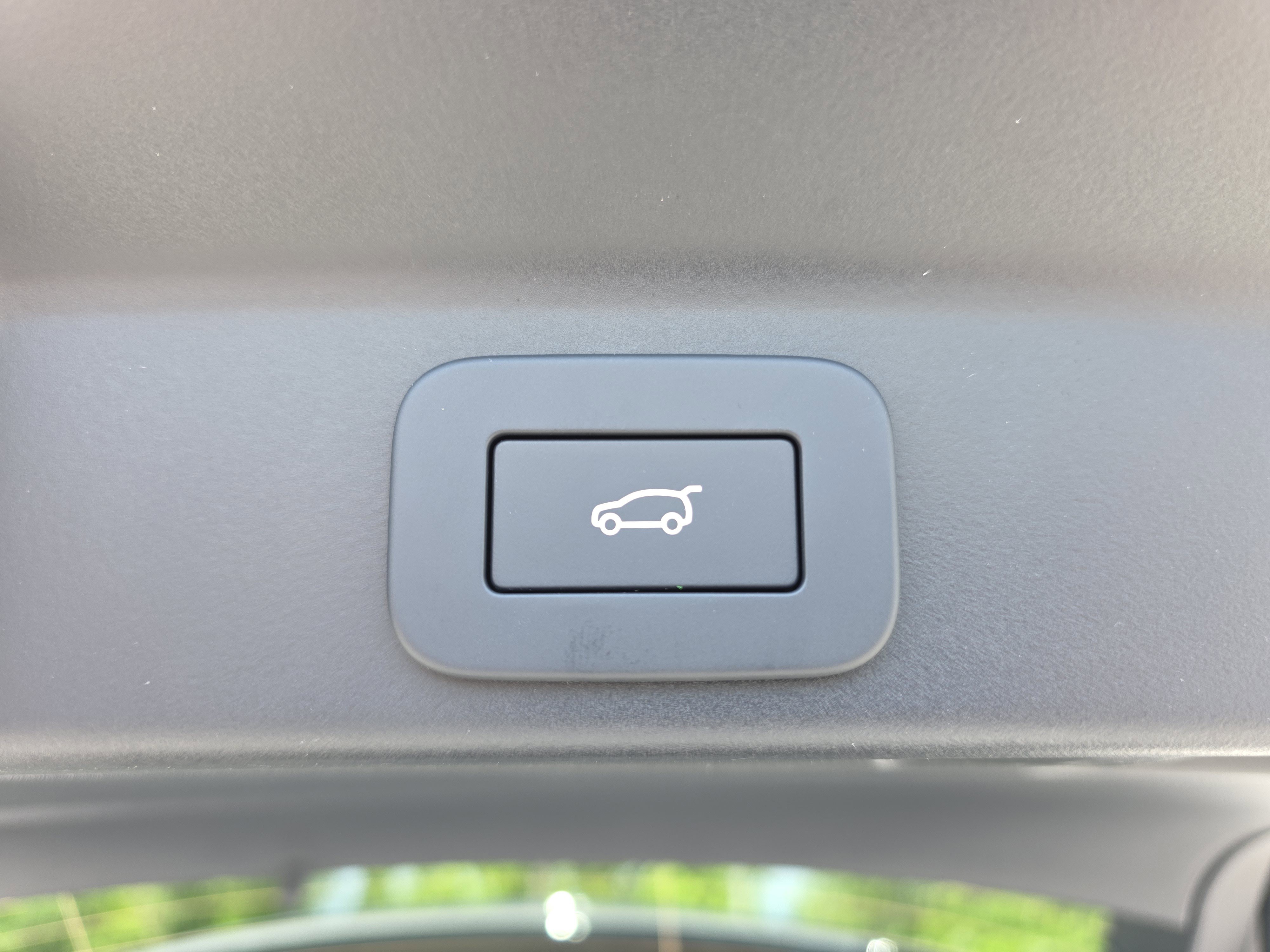 New 2026 Jaguar F-PACE R-Dynamic S image 12