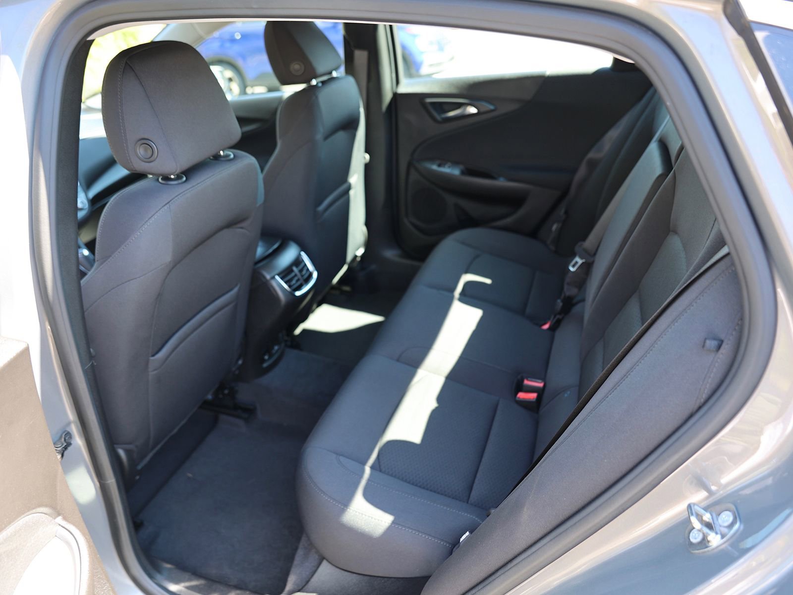 Used 2017 Chevrolet Malibu LT image 20