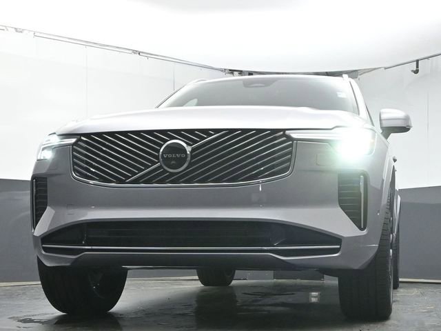 Used 2026 Volvo XC90 B6 Plus w/ Protection Package Premier AWD/4WD image 36