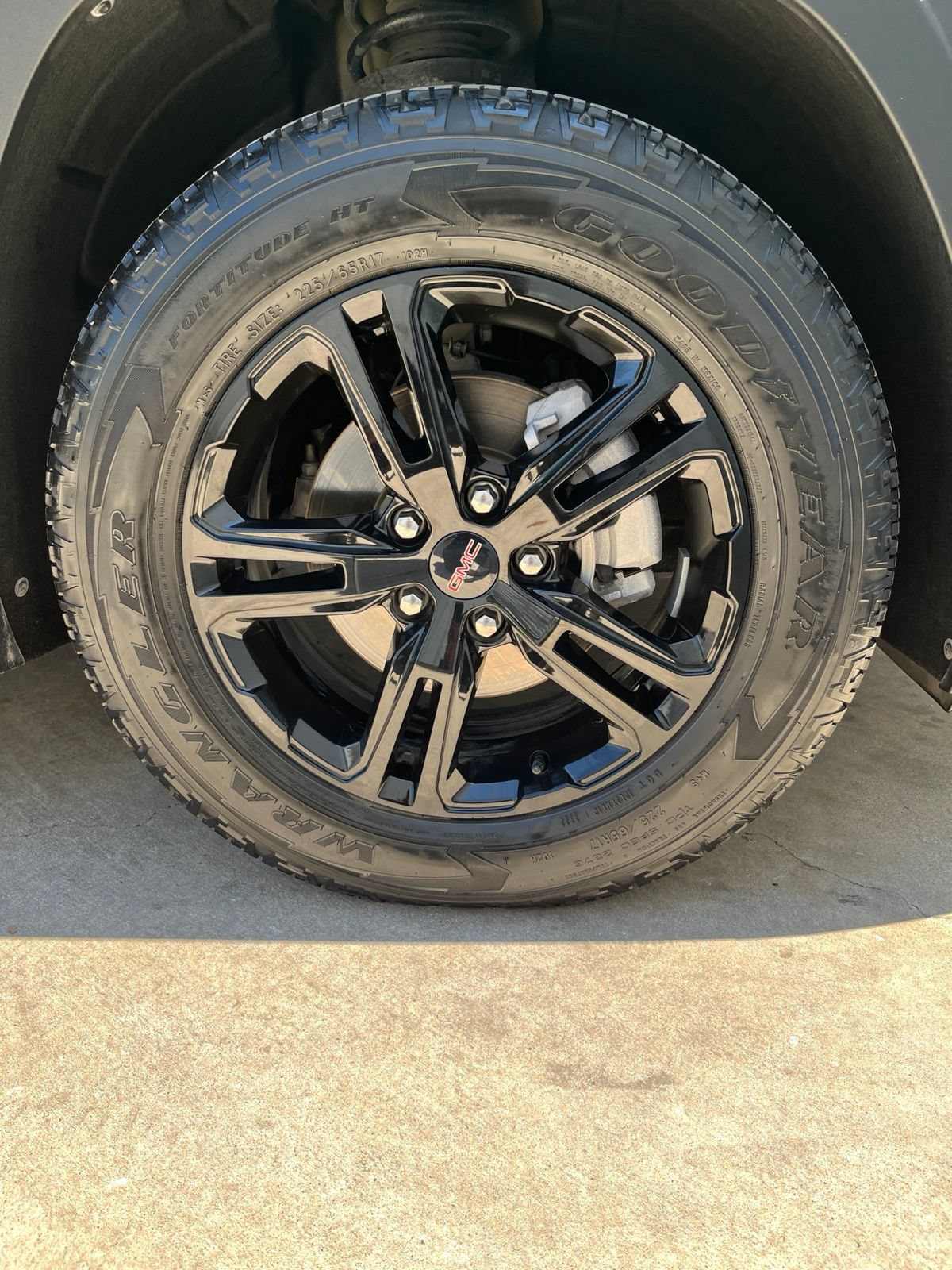 Used 2023 GMC Terrain AT4 w/ Tech Package AWD/4WD image 25