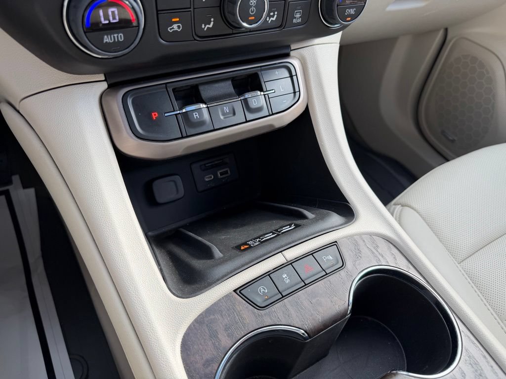 Certified 2023 GMC Acadia Denali w/ Denali Technology Package AWD/4WD image 32