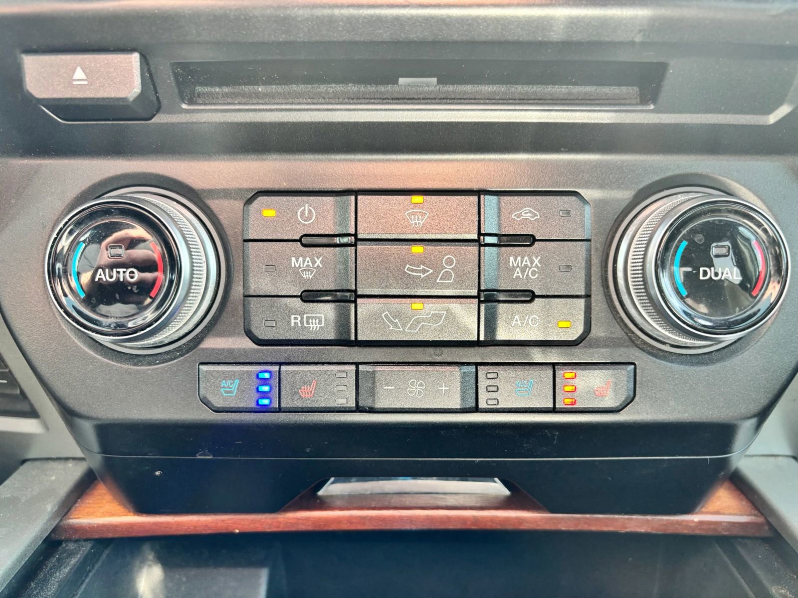 Used 2017 Ford F150 King Ranch AWD/4WD image 24