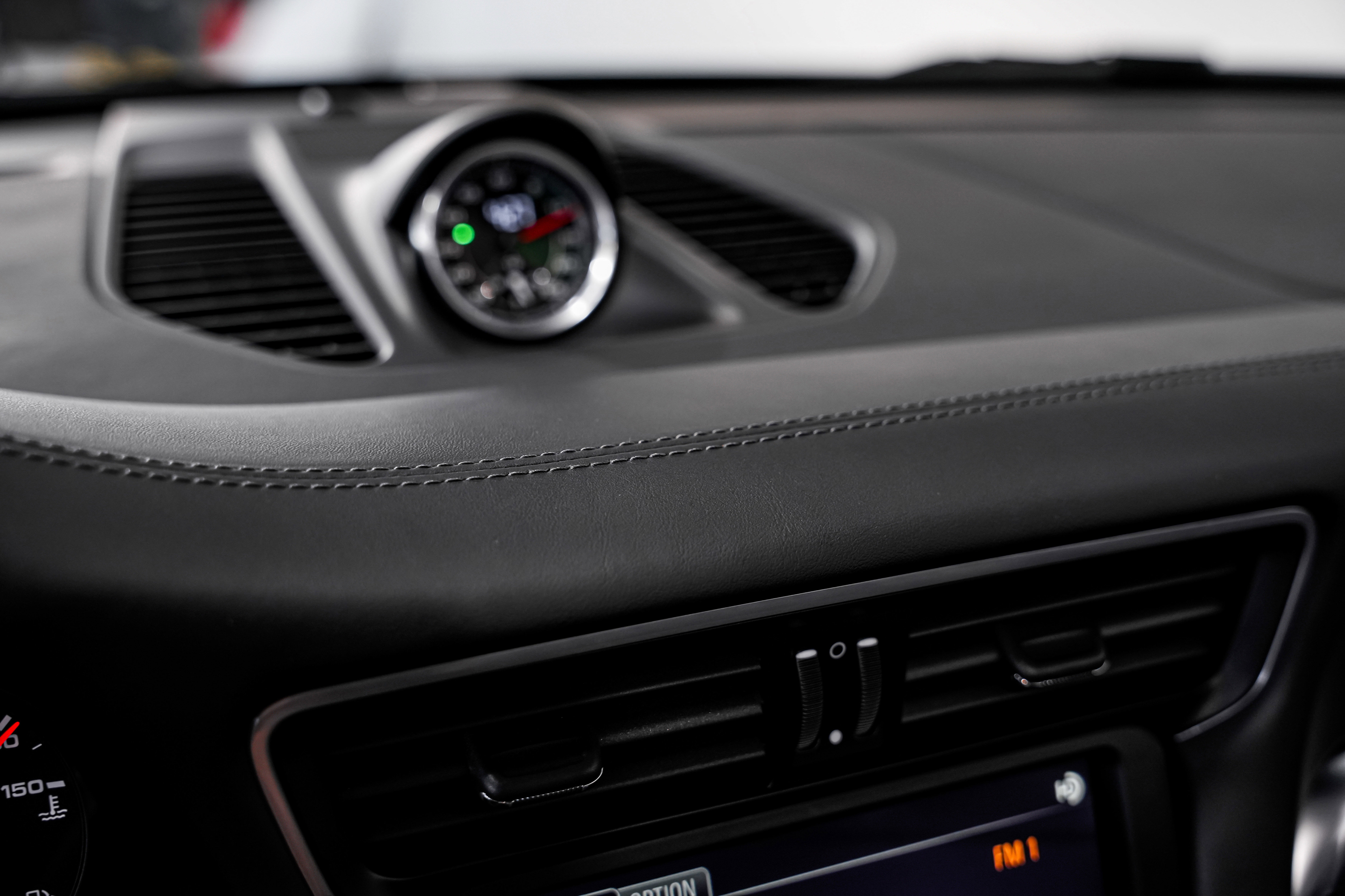 Used 2014 Porsche 911 Targa 4S image 13