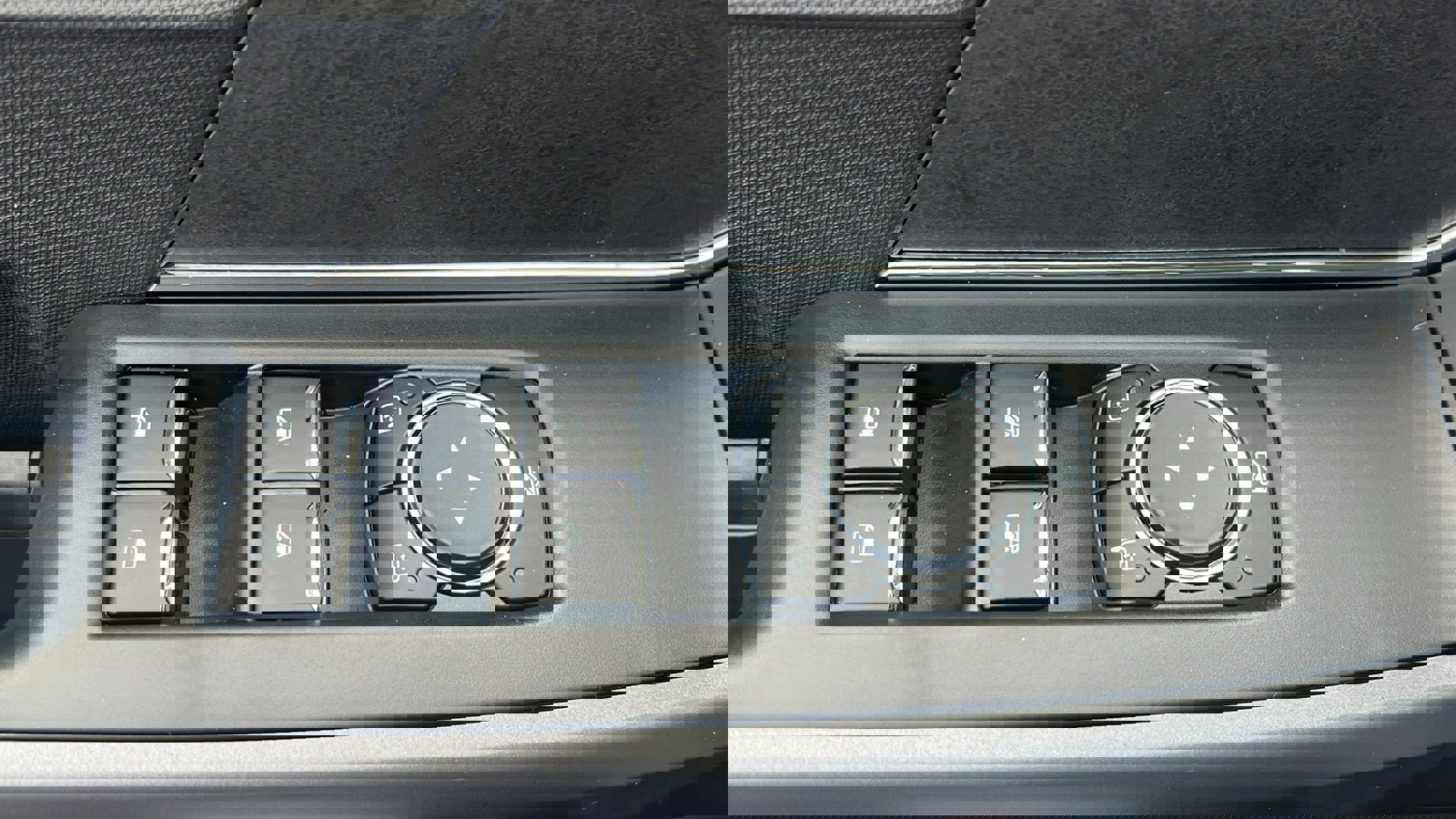 New 2025 Ford F150 XLT w/ Equipment Group 302A MID image 30