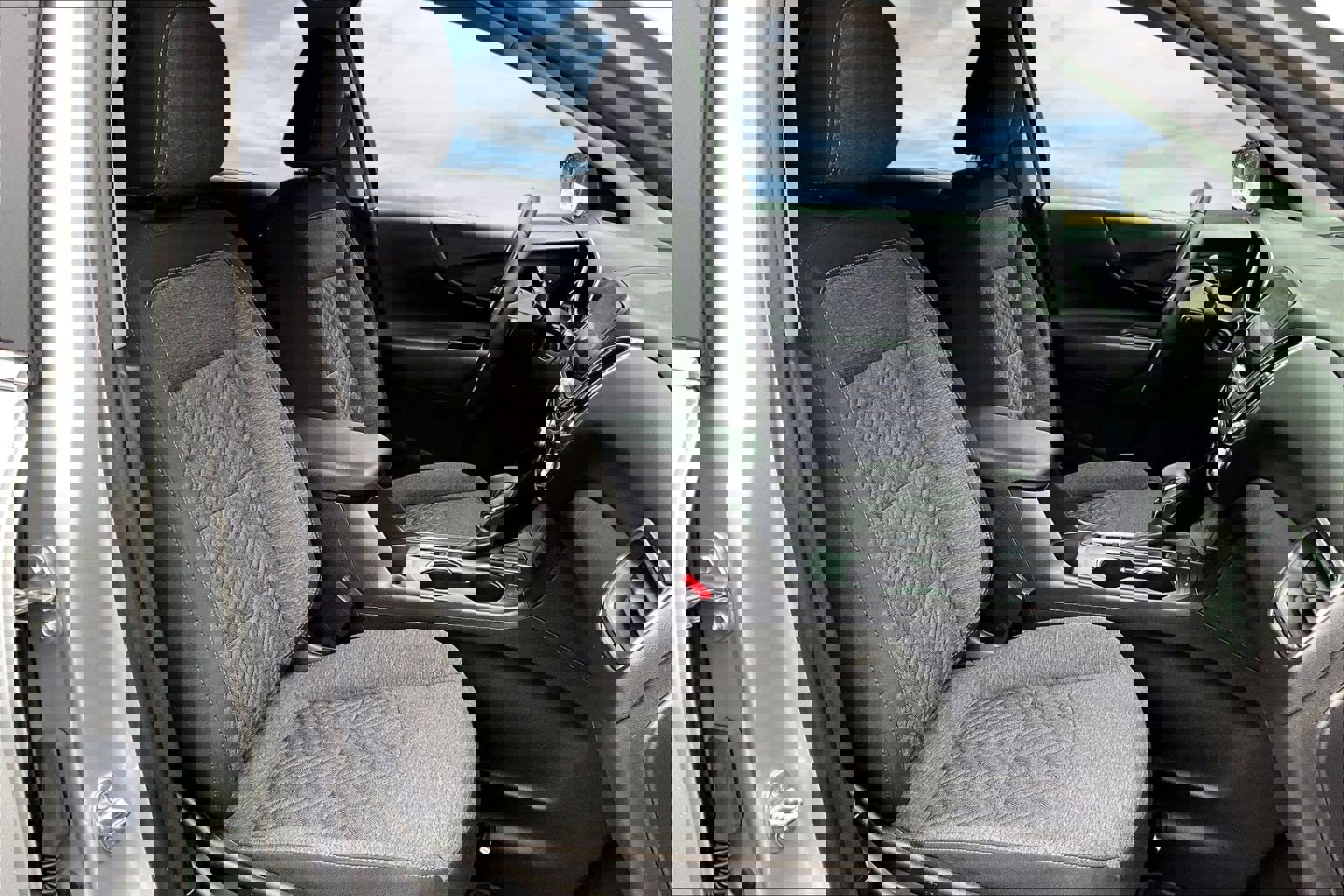 Used 2022 Chevrolet Equinox LT image 21