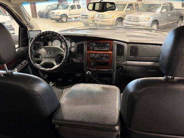 Used 2003 Dodge Ram 2500 Truck ST AWD/4WD image 17