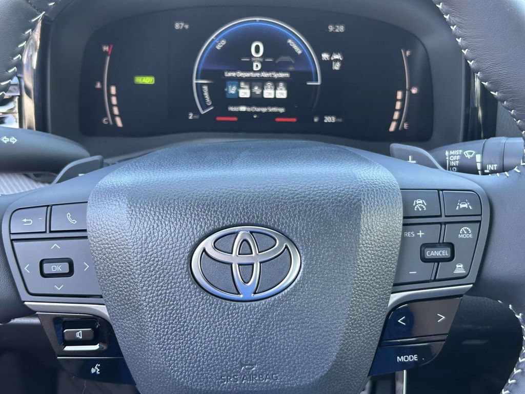 New 2026 Toyota Camry Hybrid FWD image 27