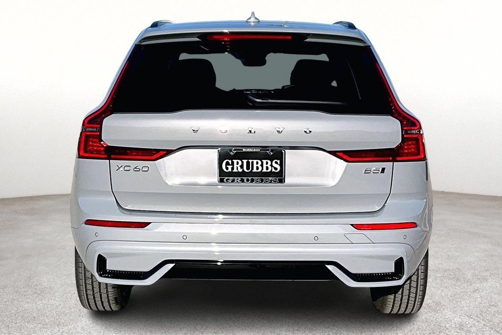 New 2026 Volvo XC60 B5 Plus w/ Climate Package AWD/4WD image 5