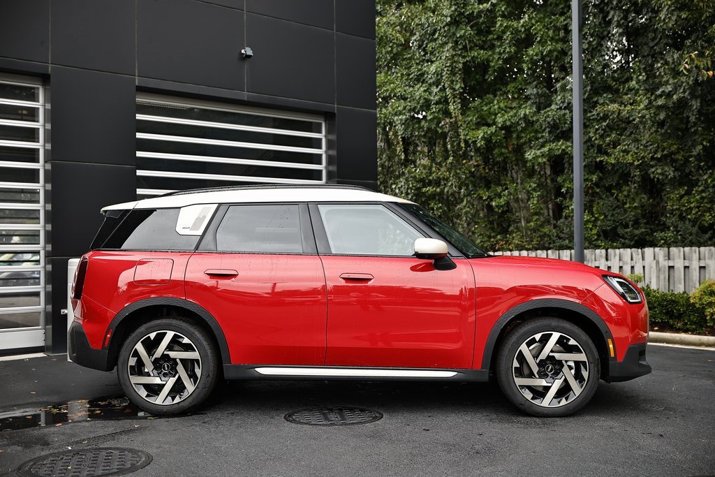 New 2026 MINI Cooper Countryman S w/ Comfort Package Max image 3