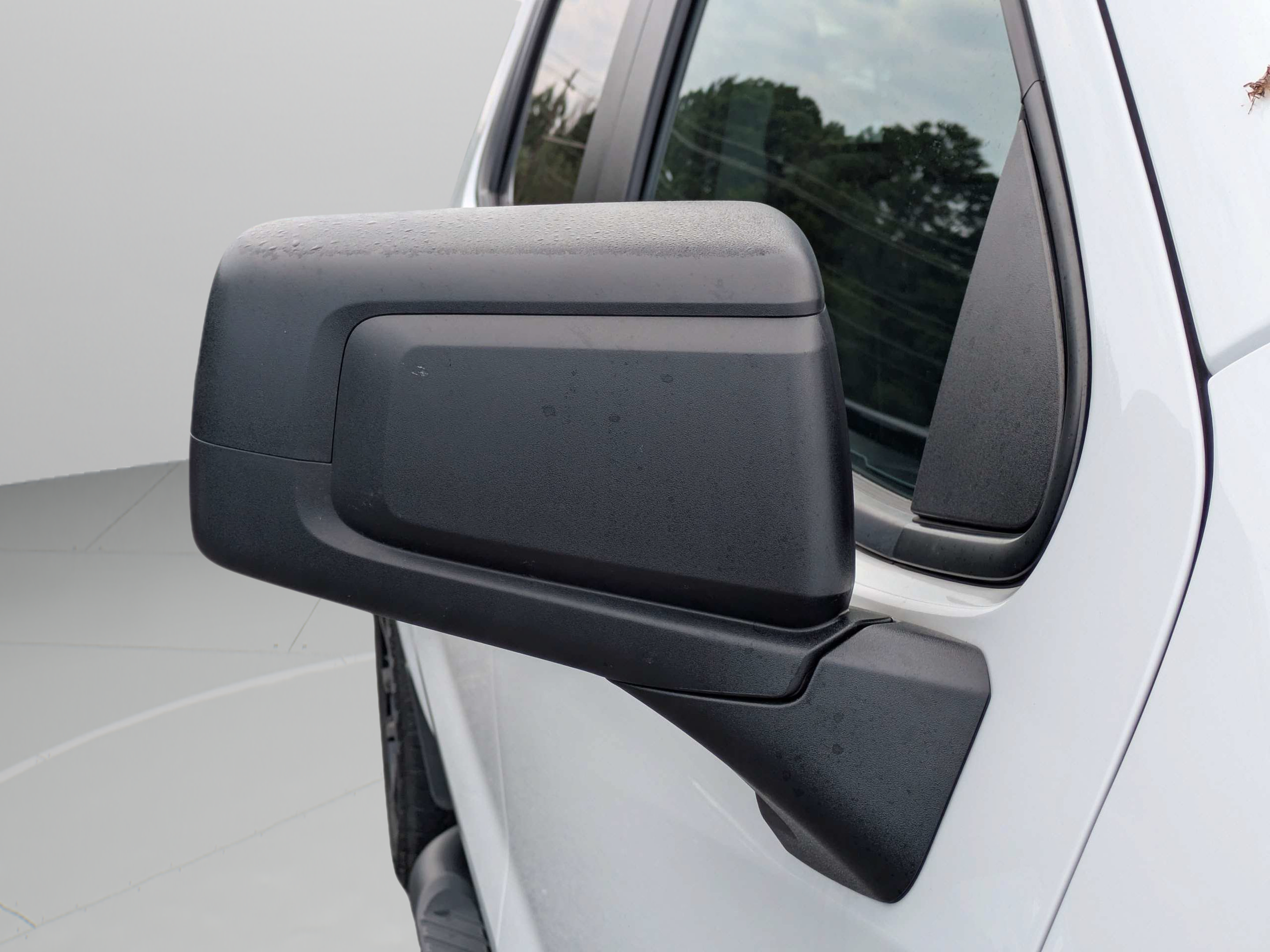 Used 2024 Chevrolet Silverado 1500 Custom w/ Turbomax Blackout Package AWD/4WD image 29