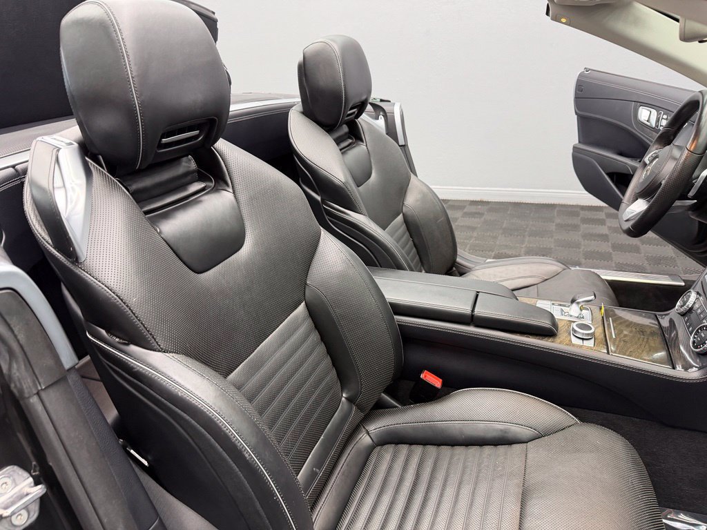 Used 2020 Mercedes-Benz SL 550 image 51
