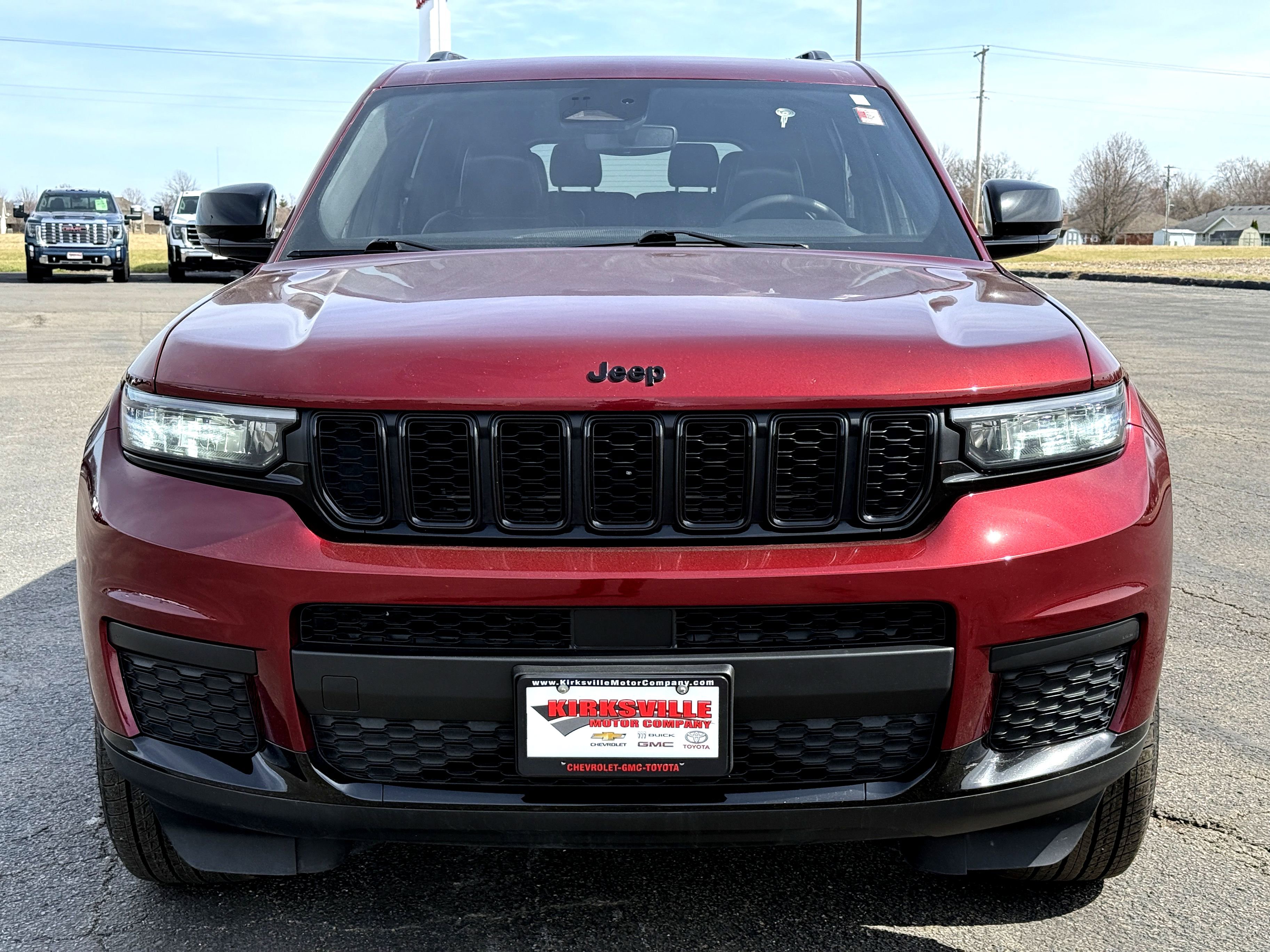 Used 2023 Jeep Grand Cherokee L Laredo image 8