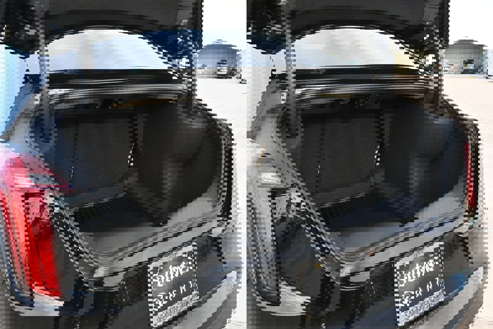 Used 2024 Cadillac CT4 Luxury w/ Sun And Sound Package image 21